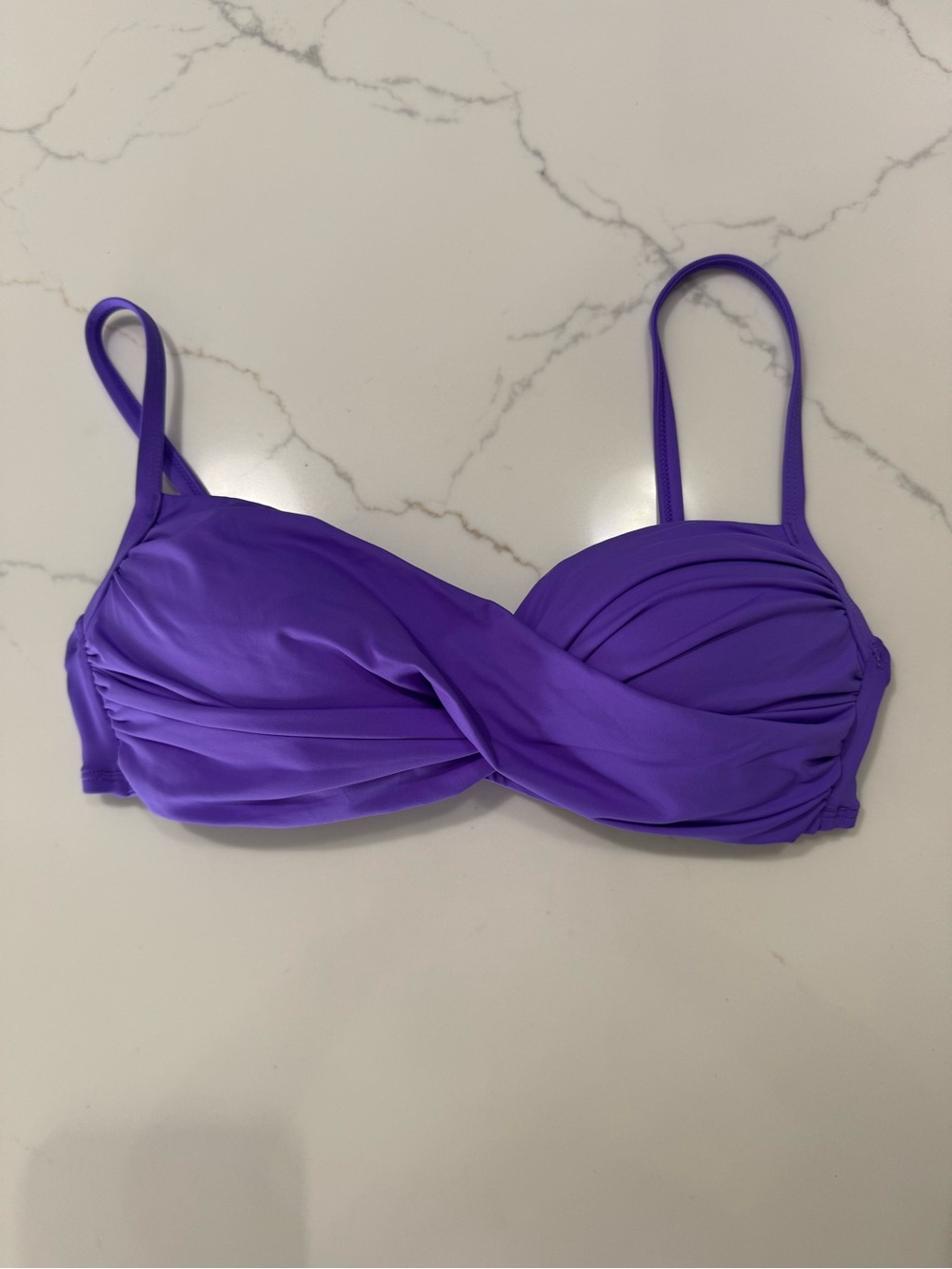 La Blanca Violet Twist-Front Swim Top size 6